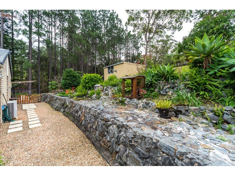 42 Alcott Court, Parkwood QLD 4214