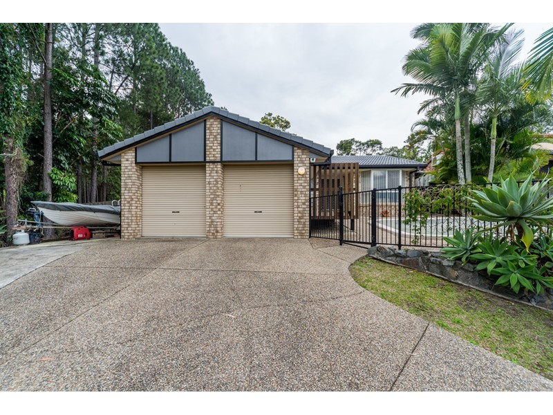 42 Alcott Court, Parkwood QLD 4214