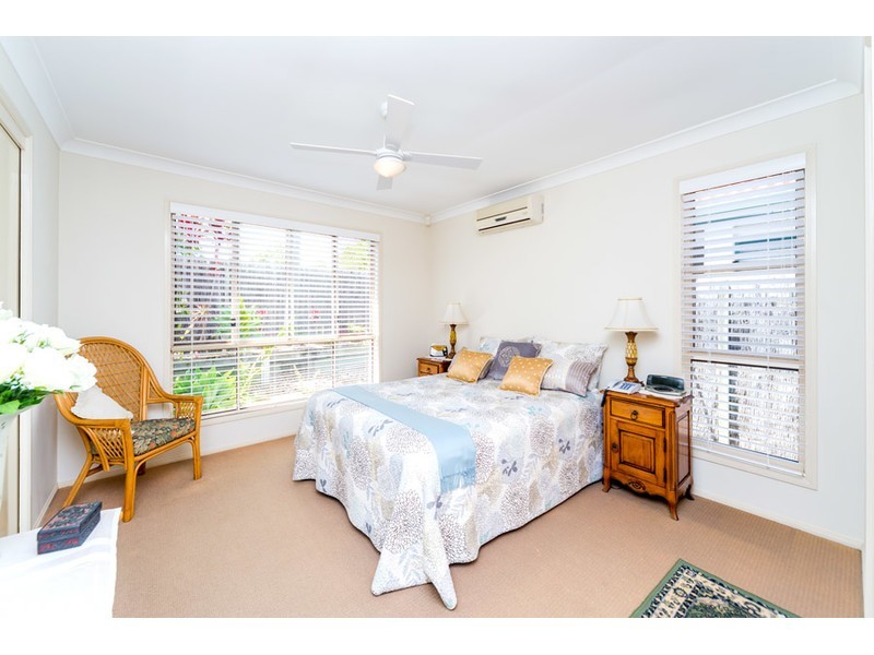 42 Marble Arch Place, Arundel QLD 4214