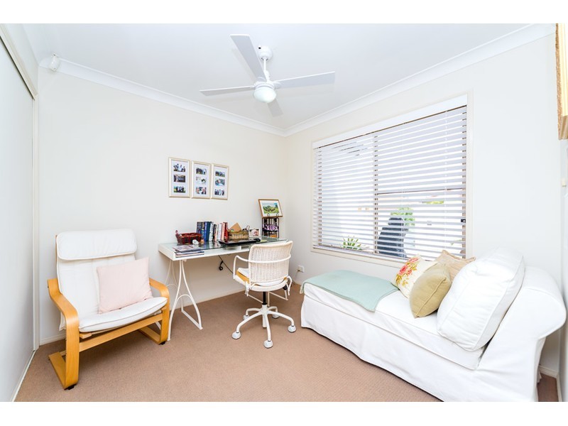 42 Marble Arch Place, Arundel QLD 4214