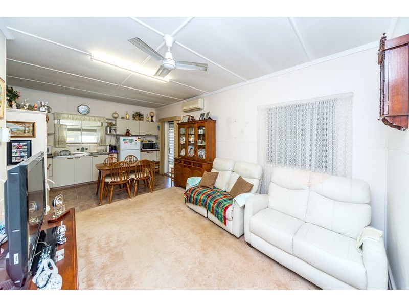 154 Turpin Road, Labrador QLD 4215