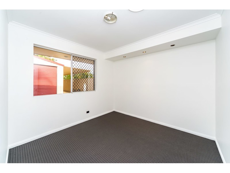 25 Doreen Drive, Coombabah QLD 4216