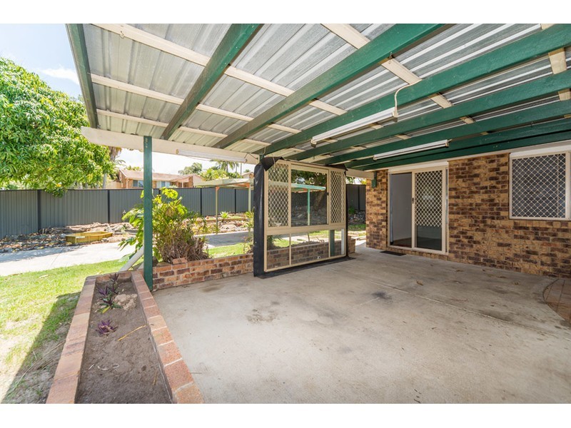 31 Melbourne Road, Arundel QLD 4214