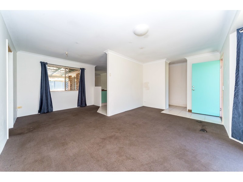 31 Melbourne Road, Arundel QLD 4214