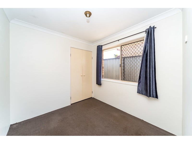 31 Melbourne Road, Arundel QLD 4214