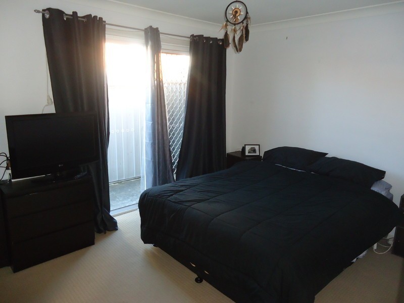 1/4 Calvary Court, Labrador QLD 4215