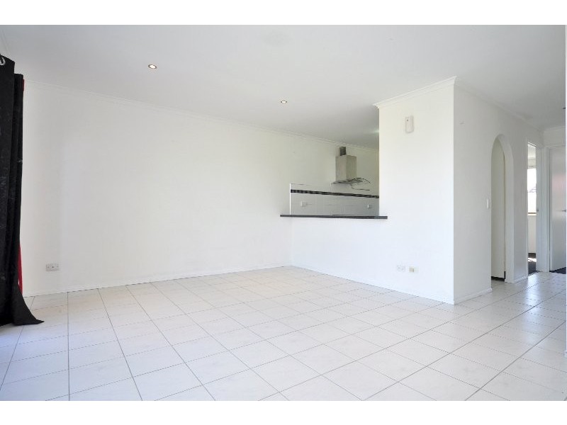 11/27 Whiting Street, Labrador QLD 4215