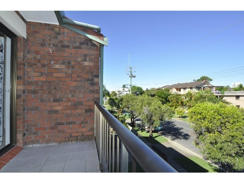 11/27 Whiting Street, Labrador QLD 4215