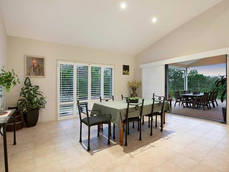 39 Salvado Drive, Pacific Pines QLD 4211