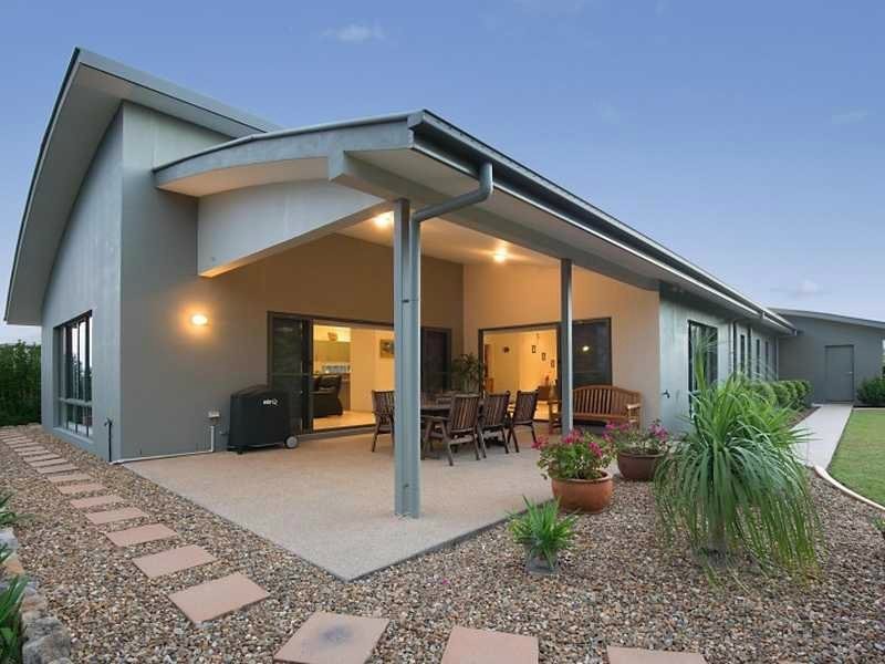 39 Salvado Drive, Pacific Pines QLD 4211