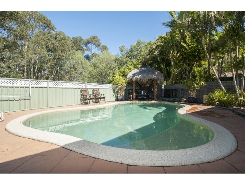 19 Clubhouse Drive, Arundel QLD 4214