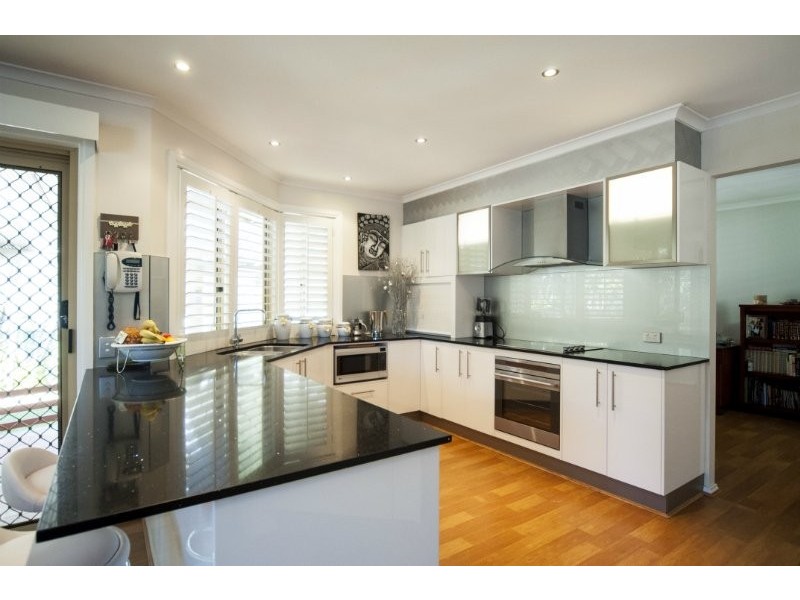 19 Clubhouse Drive, Arundel QLD 4214