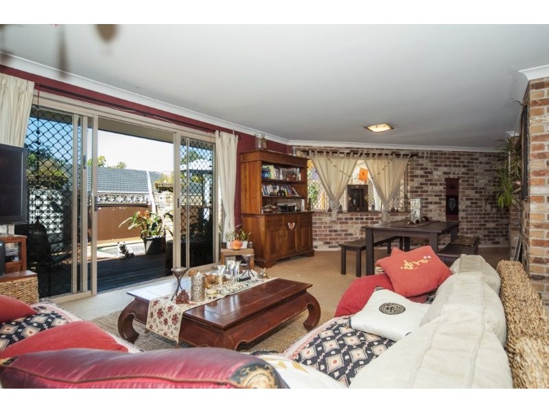 5 Henry Cotton, Parkwood QLD 4214