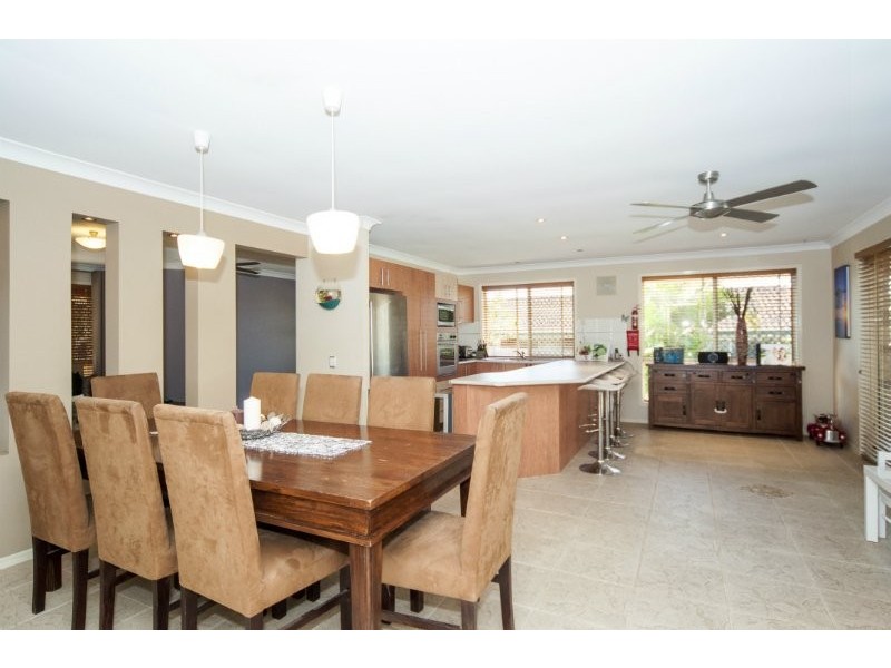 38 Fairview Court, Parkwood QLD 4214