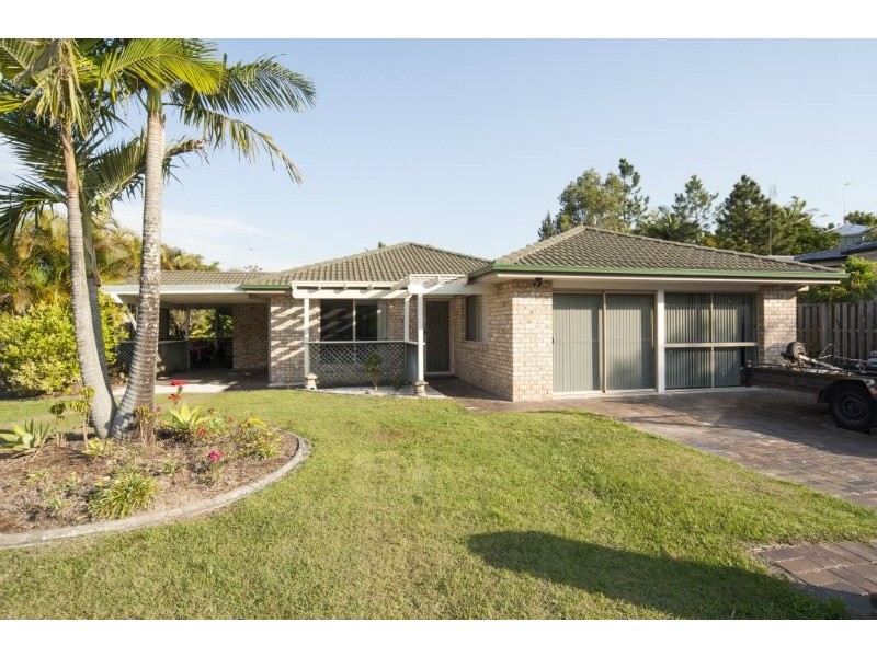 Pacific Pines QLD 4211