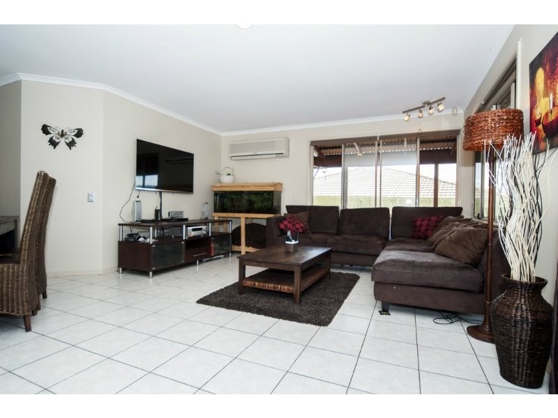 2 Ferricks Court, Upper Coomera QLD 4209