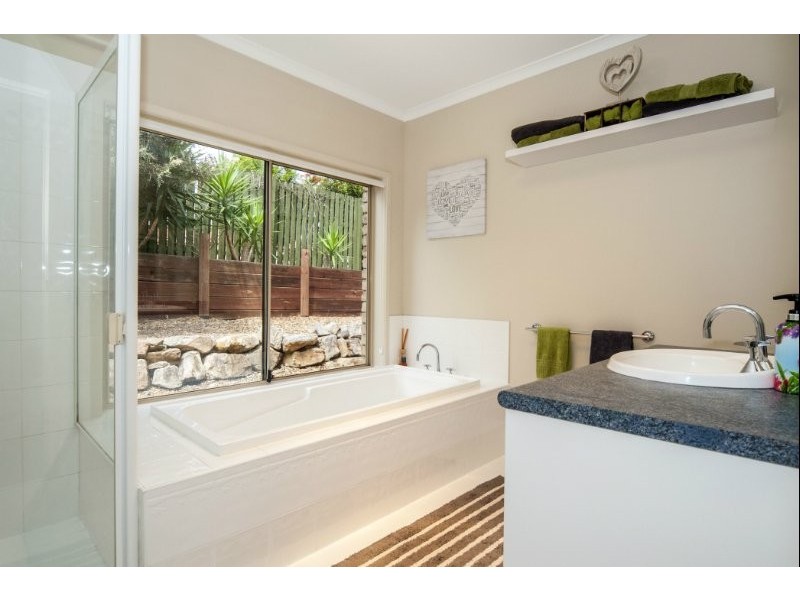 2 Ferricks Court, Upper Coomera QLD 4209