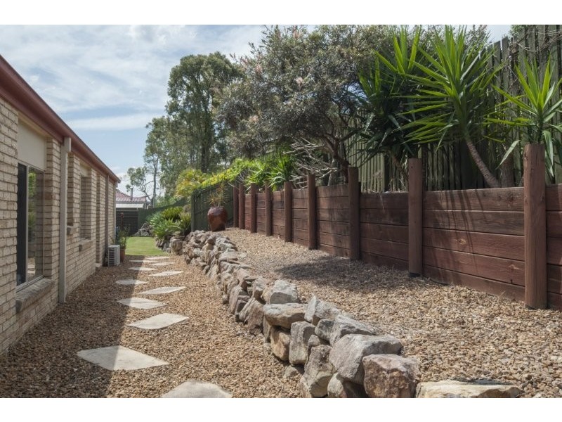 2 Ferricks Court, Upper Coomera QLD 4209