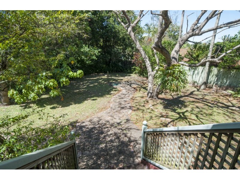 7 The Glen, Southport QLD 4215
