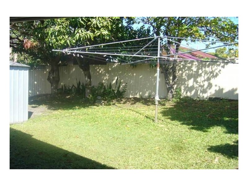 48 Dandar Drive, Southport QLD 4215