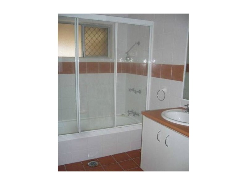 48 Dandar Drive, Southport QLD 4215