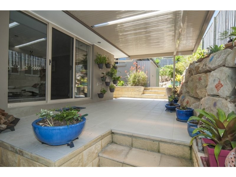 13 Minyon Court, Pacific Pines QLD 4211