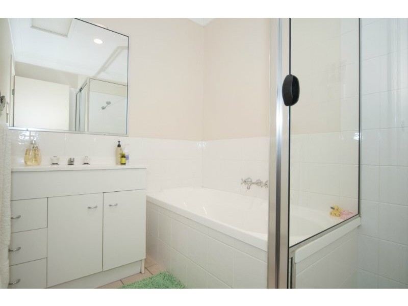 Pacific Pines QLD 4211