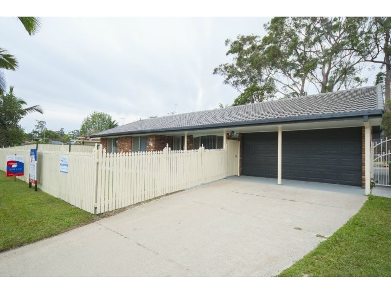 14 Patura Drive, Ashmore QLD 4214