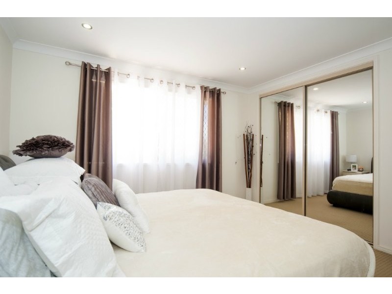 26/81 Olsen Avenue, Labrador QLD 4215