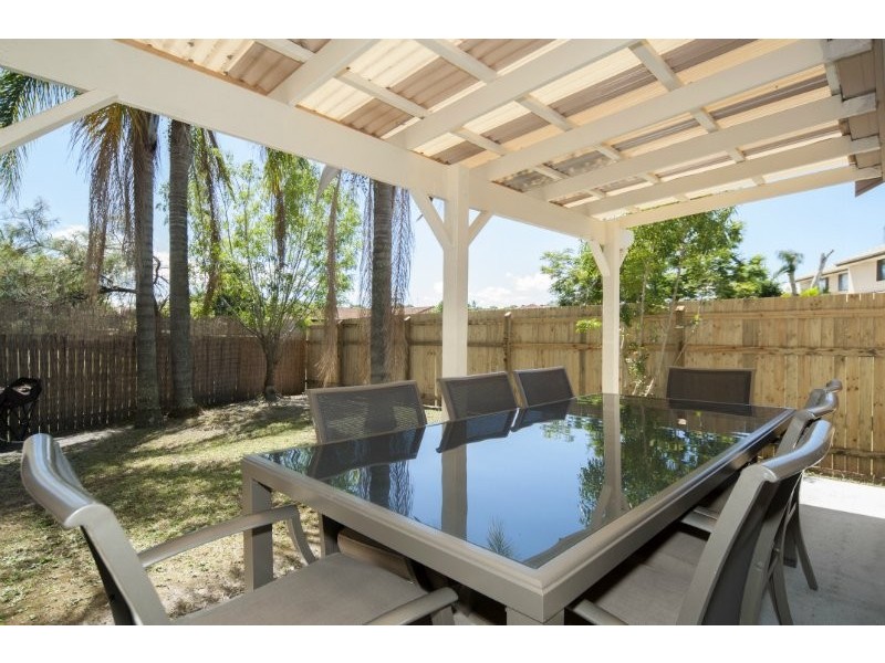 26/81 Olsen Avenue, Labrador QLD 4215