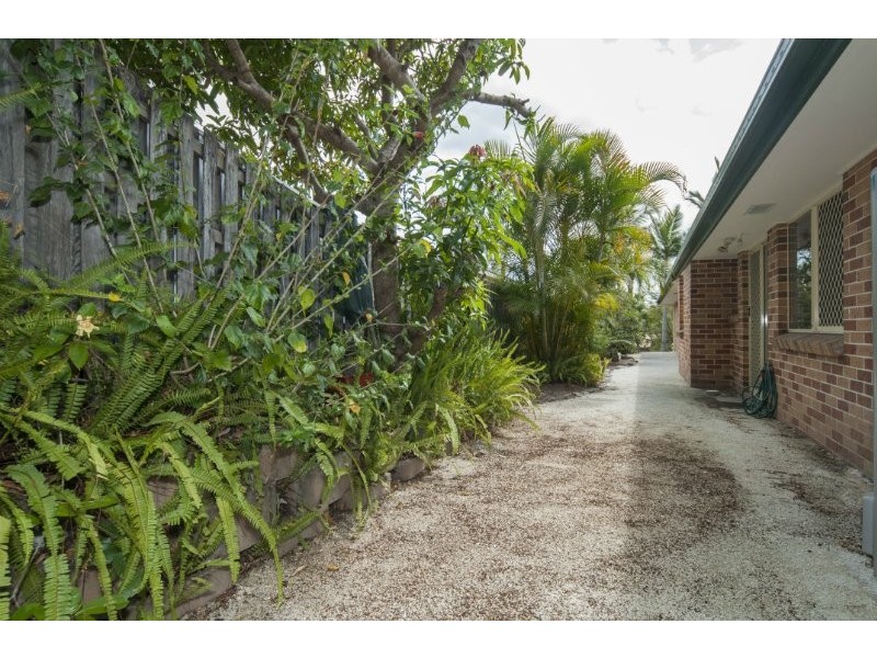 2 Wardley Drive, Parkwood QLD 4214