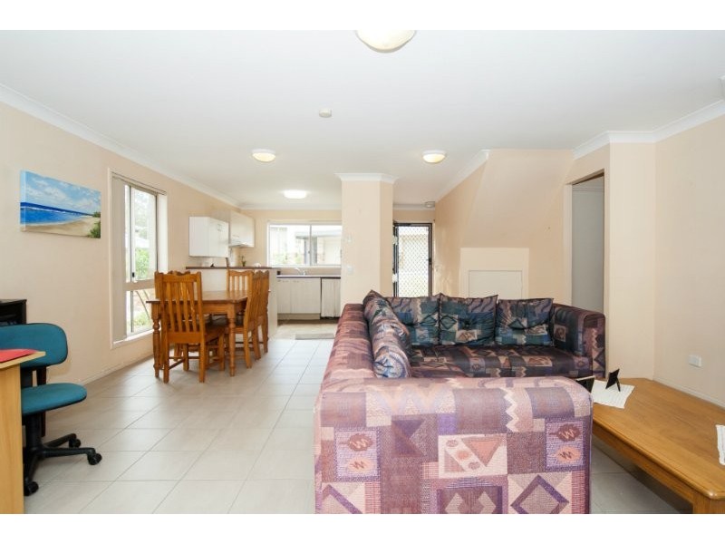 68/757 Ashmore Road, Molendinar QLD 4214