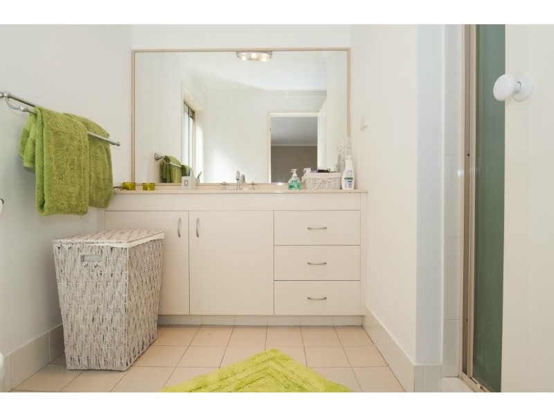 50 Zoeller Drive, Parkwood QLD 4214