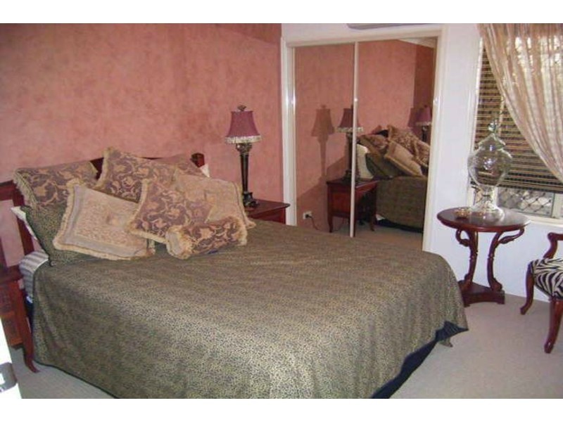 101 Henry Cotton Drive, Parkwood QLD 4214