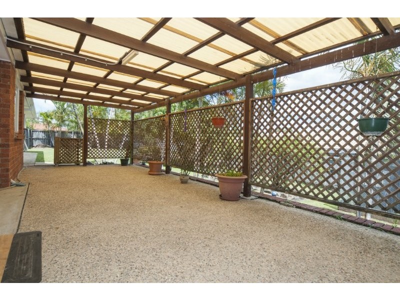 2 Breakspear Road, Molendinar QLD 4214