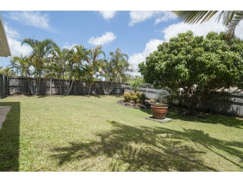 2 Breakspear Road, Molendinar QLD 4214