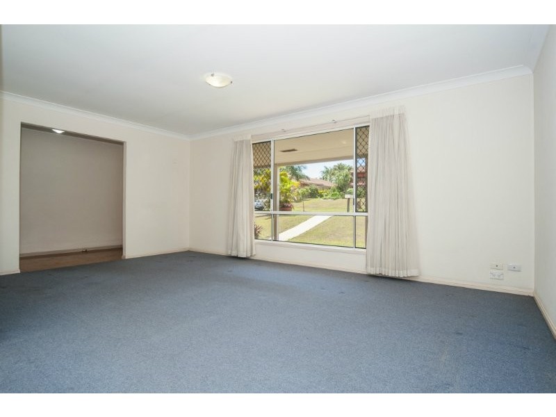 2 Breakspear Road, Molendinar QLD 4214