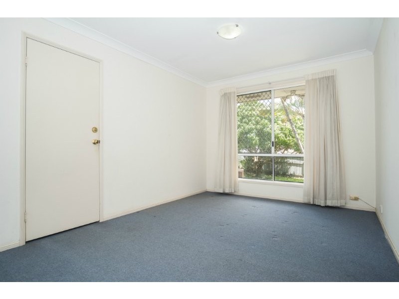 2 Breakspear Road, Molendinar QLD 4214