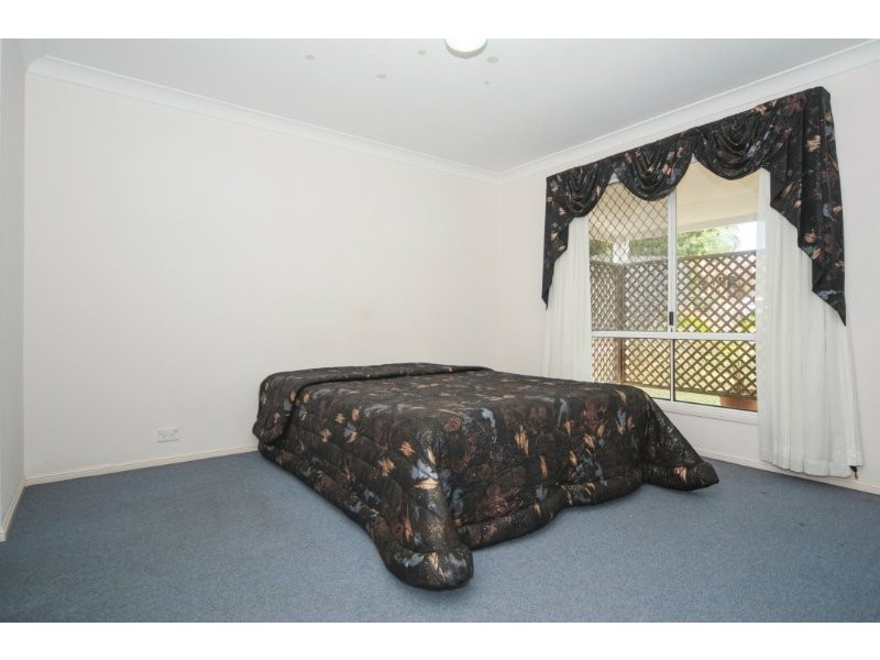 2 Breakspear Road, Molendinar QLD 4214