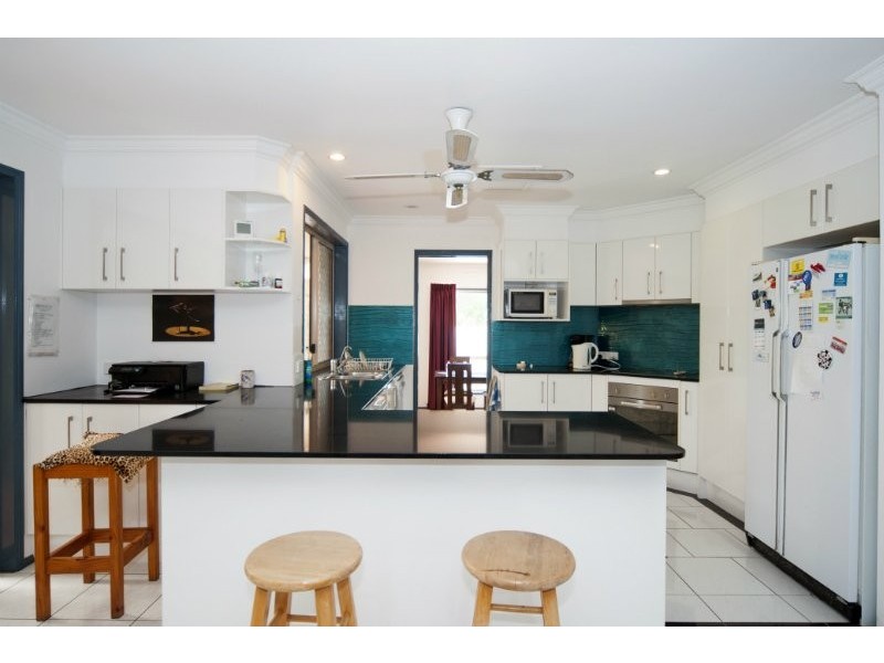 12 Hirono Court, Parkwood QLD 4214