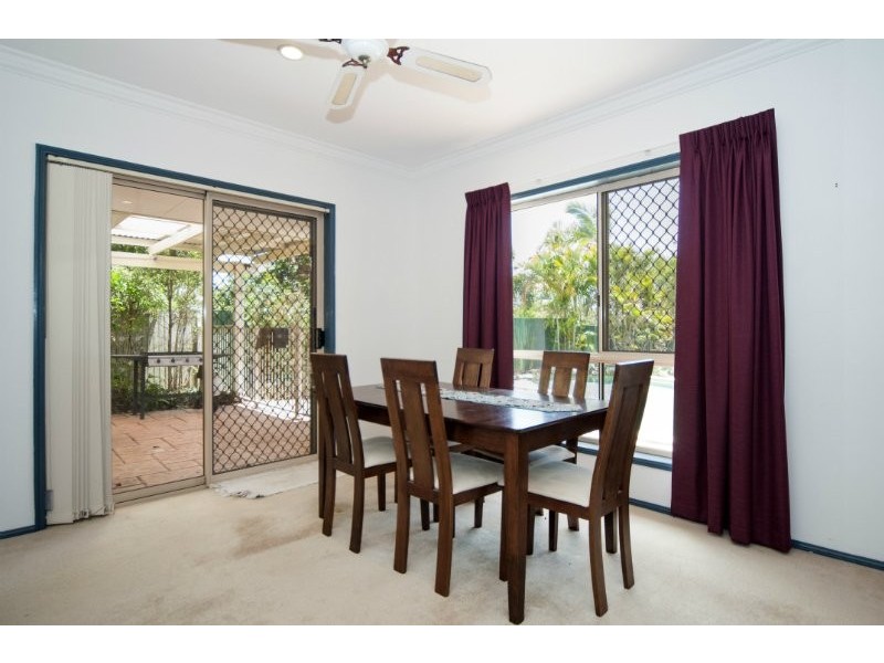 12 Hirono Court, Parkwood QLD 4214