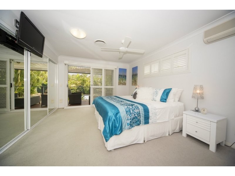 6 Rebbechi Court, Parkwood QLD 4214