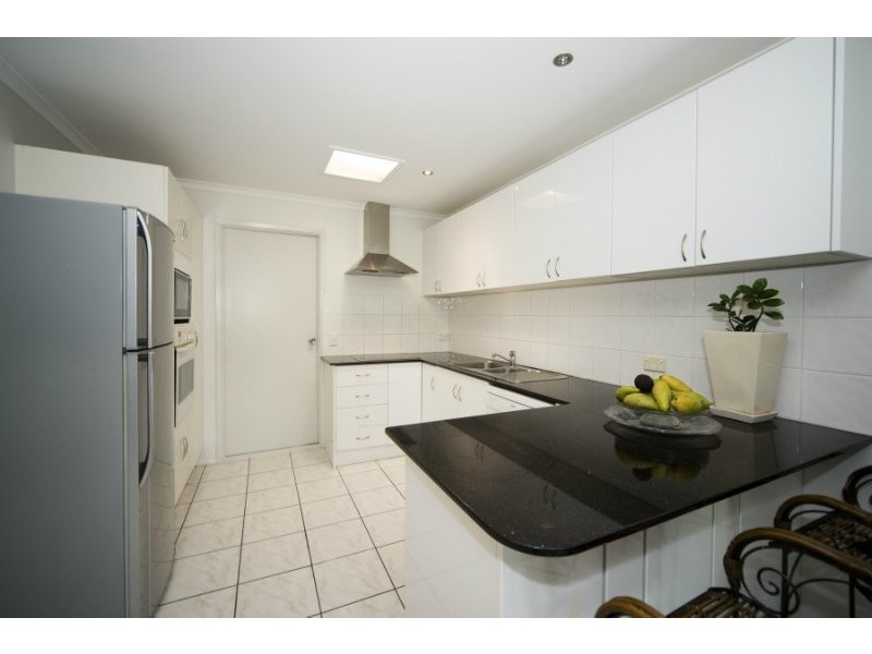 1/12 Orkney Place, Labrador QLD 4215