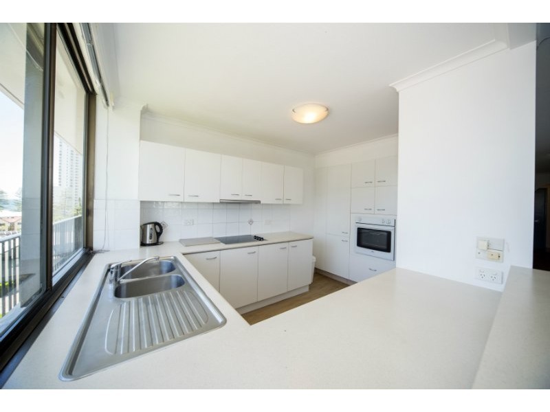 34/2940 Gold Coast Highway, Surfers Paradise QLD 4217