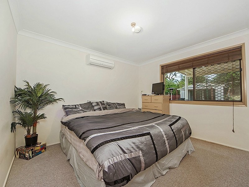 225 Cotlew Street, Ashmore QLD 4214