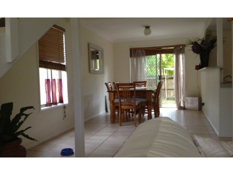 29/81 Olsen Avenue, Labrador QLD 4215