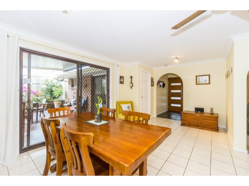 6 Harvil Road, Molendinar QLD 4214