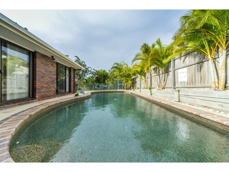 6 Harvil Road, Molendinar QLD 4214