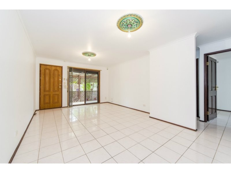 2/88 Kangaroo Avenue, Coombabah QLD 4216