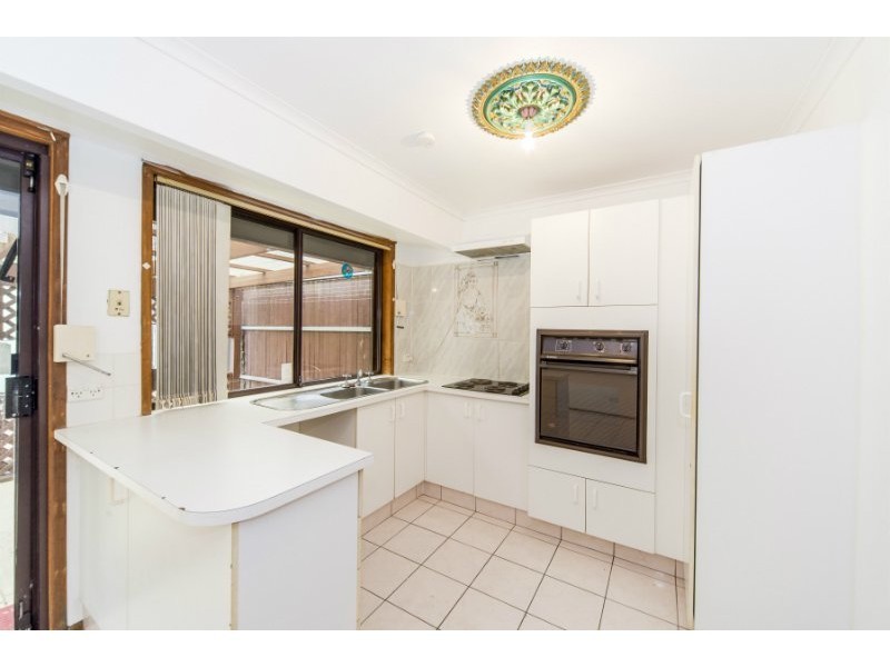 2/88 Kangaroo Avenue, Coombabah QLD 4216